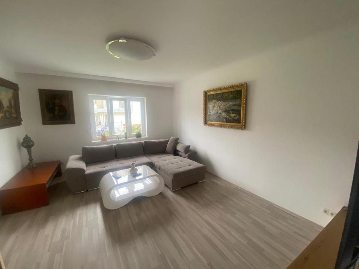 Einfamillienhaus Lejlighed Rustenfeld Eksteriør billede